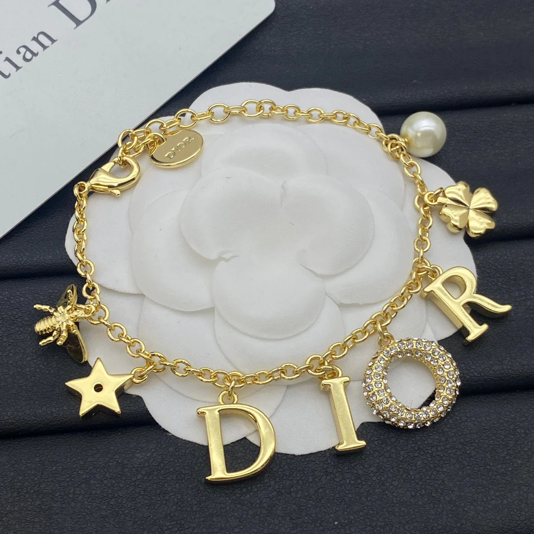 CDS099 Petit CD Necklace for Women - ccjewelryacc