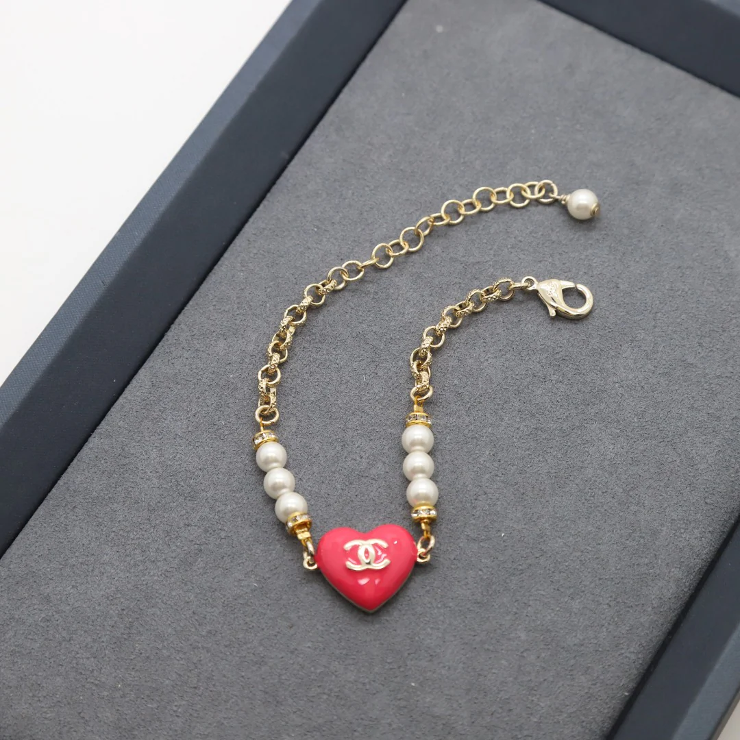 CCS007 chanel heart bracelet - ccjewelryacc