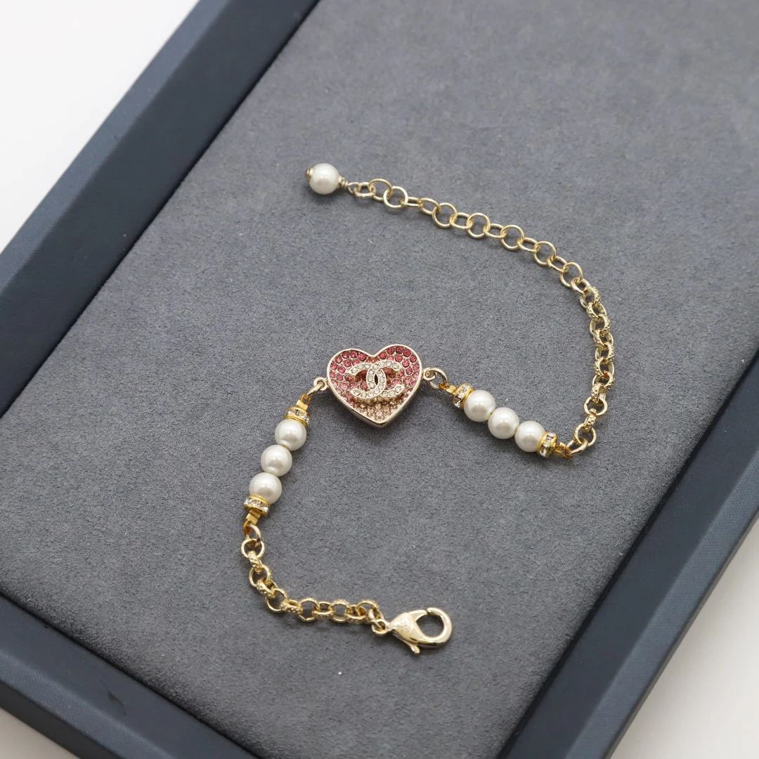 CCS007 chanel heart bracelet - ccjewelryacc