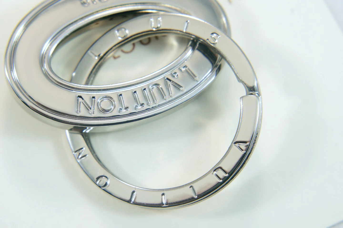 Luxury designer Chromatic Keychain LVK063 - ccjewelryacc