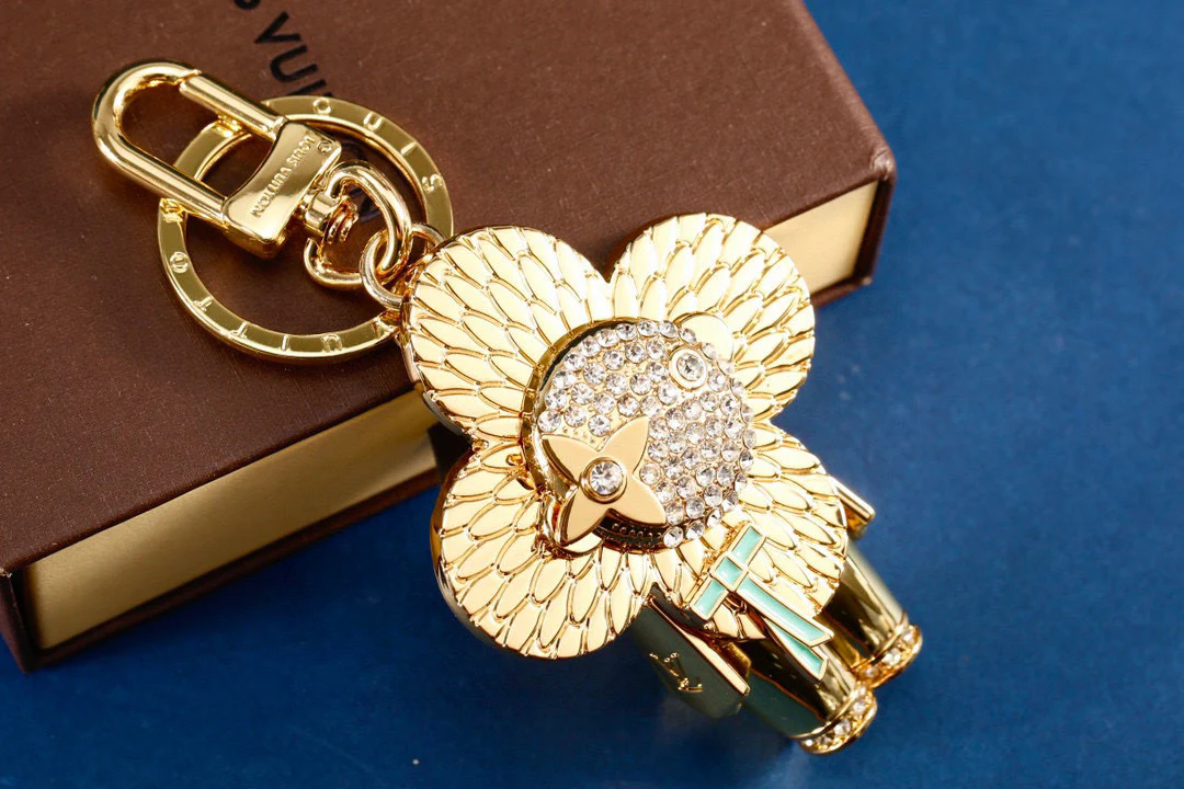 Luxury designer Keychain LVK033 - ccjewelryacc