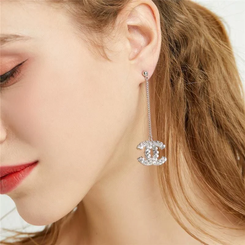 CCE156 Crystal sparkling CC Logo earrings - ccjewelryacc