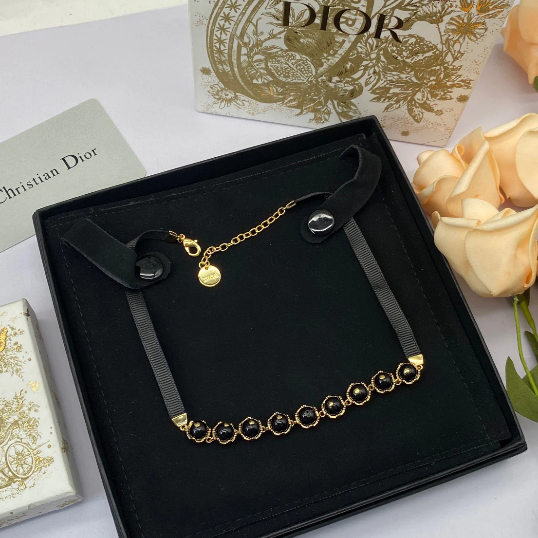 CDN101 High Quality CD Choker Necklace - ccjewelryacc