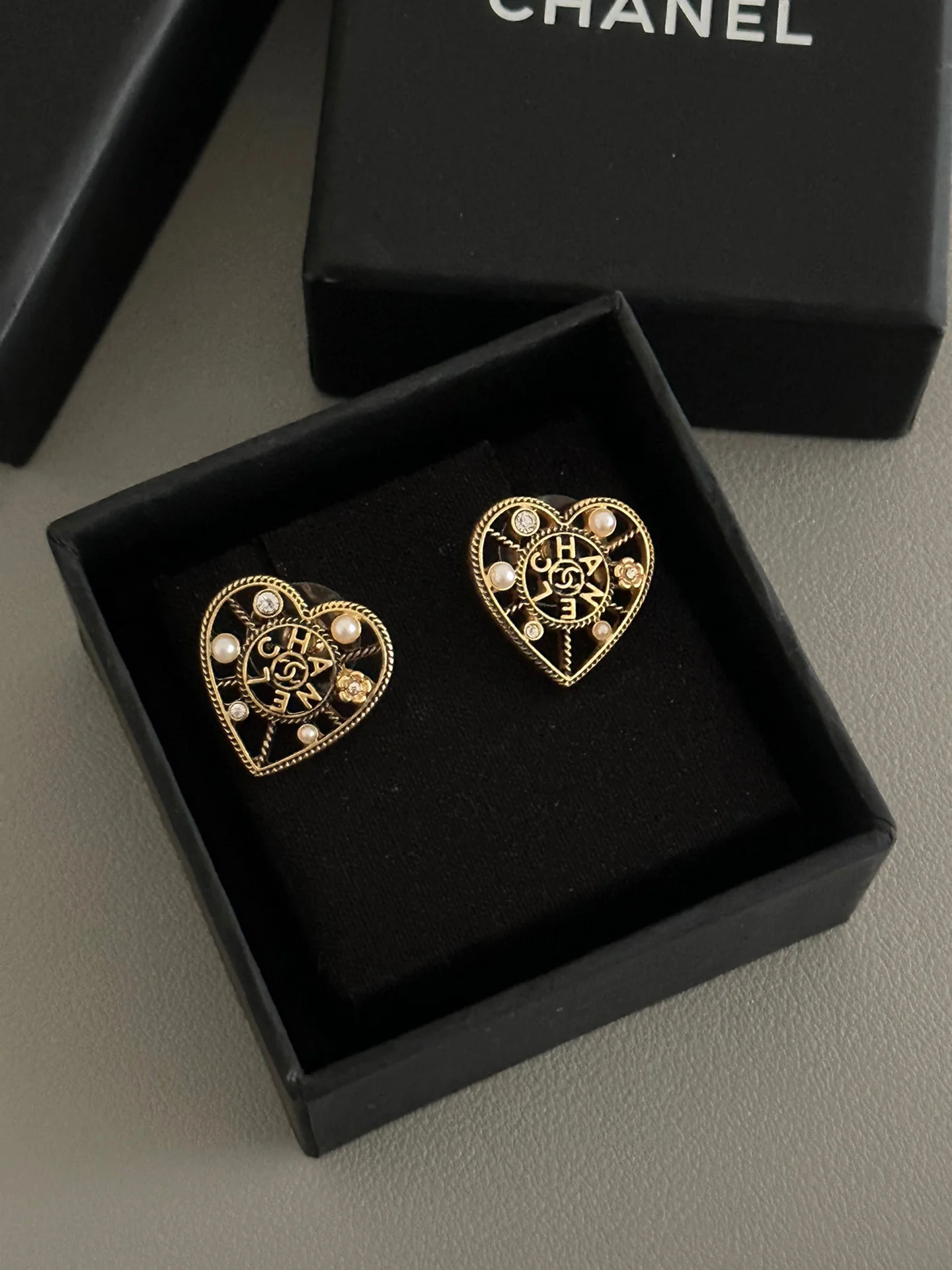 CCE676 Vintage cc Earring For Women - ccjewelryacc