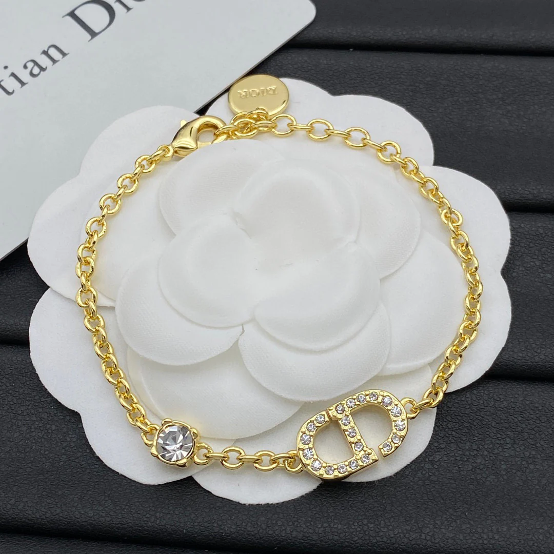 CDS098 Petit CD Necklace for Women - ccjewelryacc