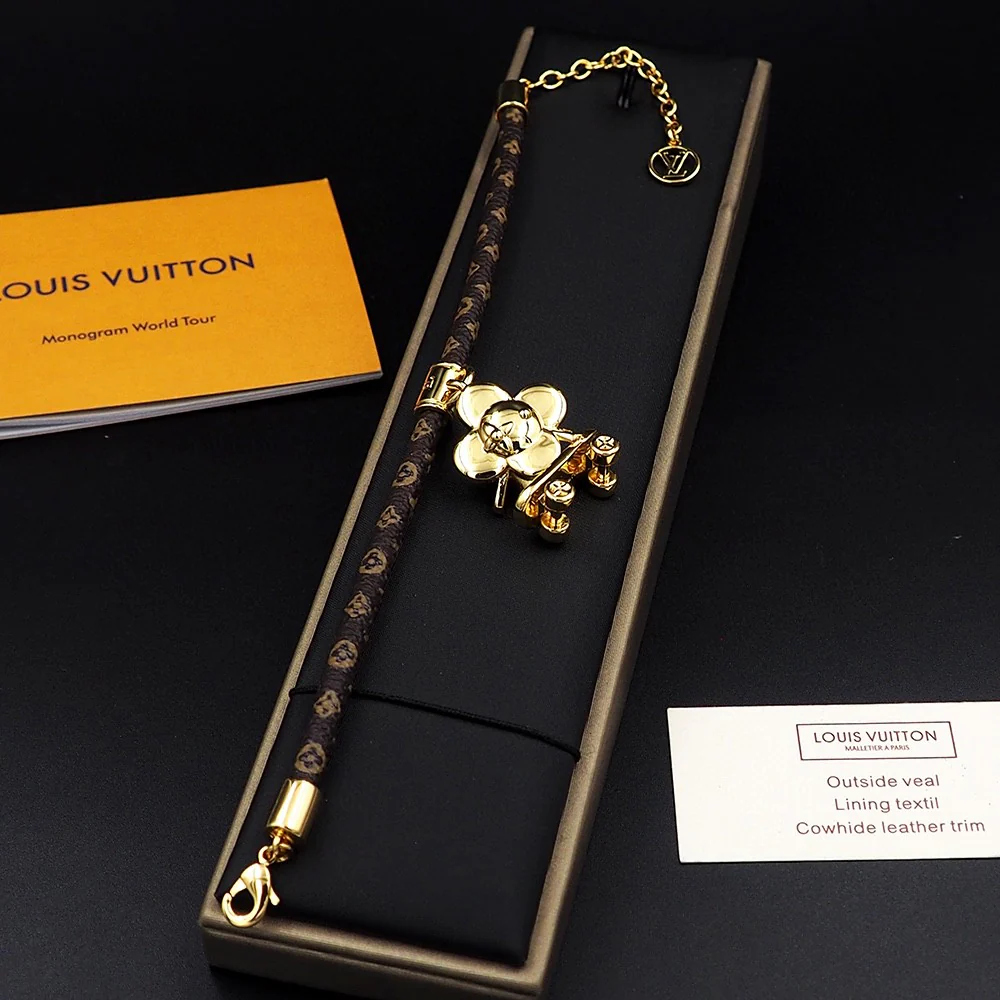 LVS030 M1051Z Vivienne Kick Flip Bracelet for men - ccjewelryacc