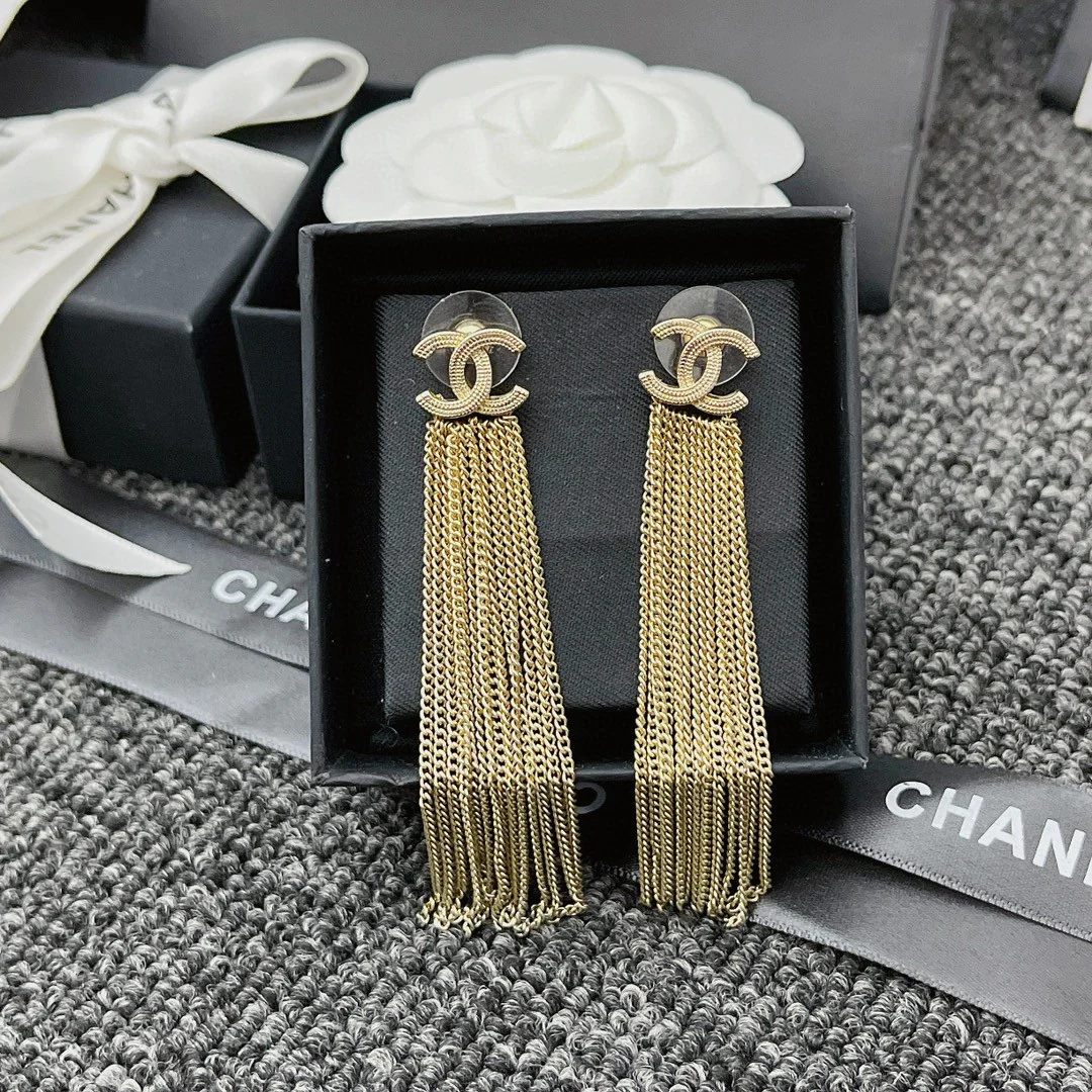 CCE091 Metal CC Logo with chain tassels earring - ccjewelryacc