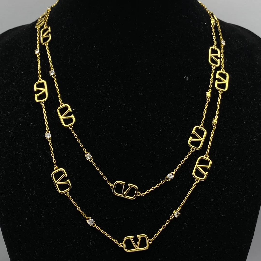 VTN041 V logo long chain sweater necklace - ccjewelryacc