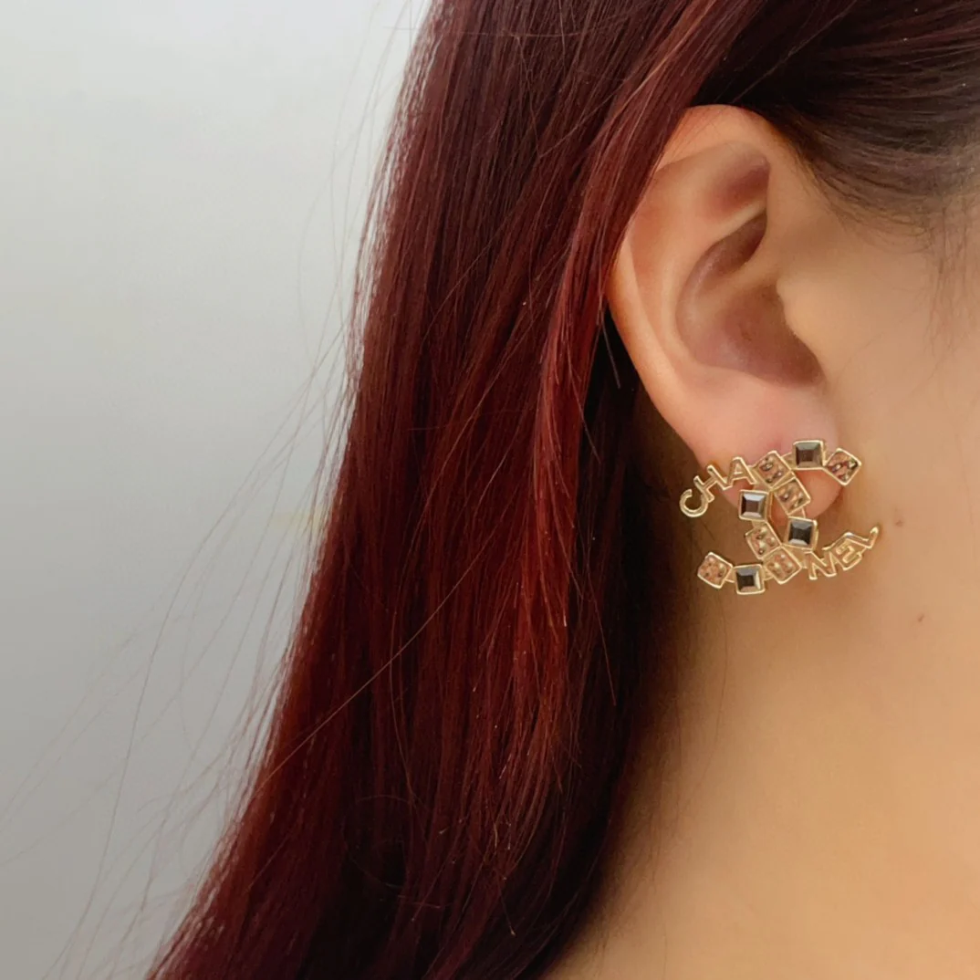 CCE419 Chanel logo earrings - ccjewelryacc