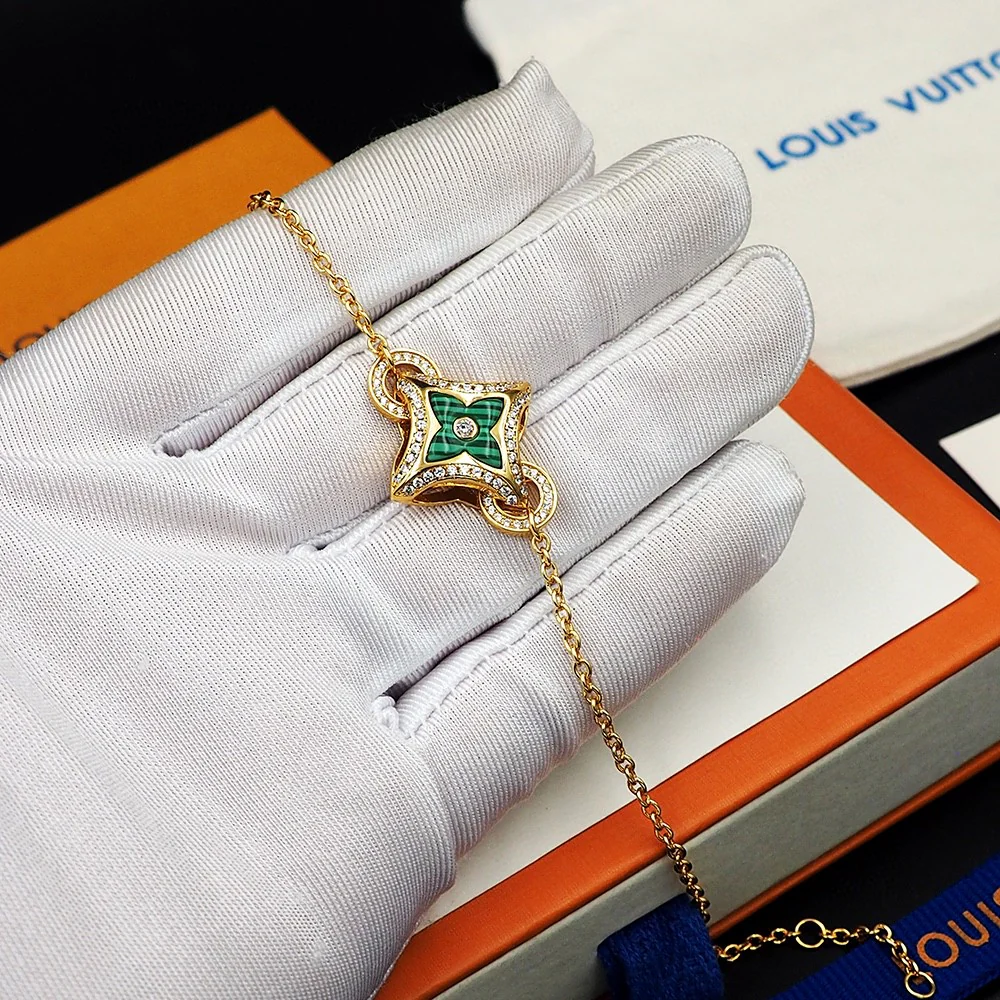 LVT011G Ever Blossom Series Jewelry Set Necklace Bracelet Earrings - ccjewelryacc