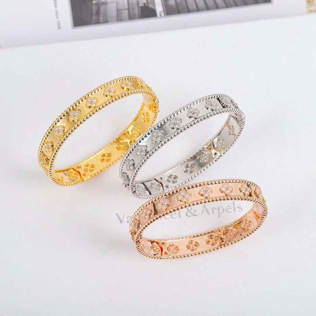 VCSV017 18K Gold/rose gold/white gold  Perlee Bangle Bracelet with diamond - ccjewelryacc