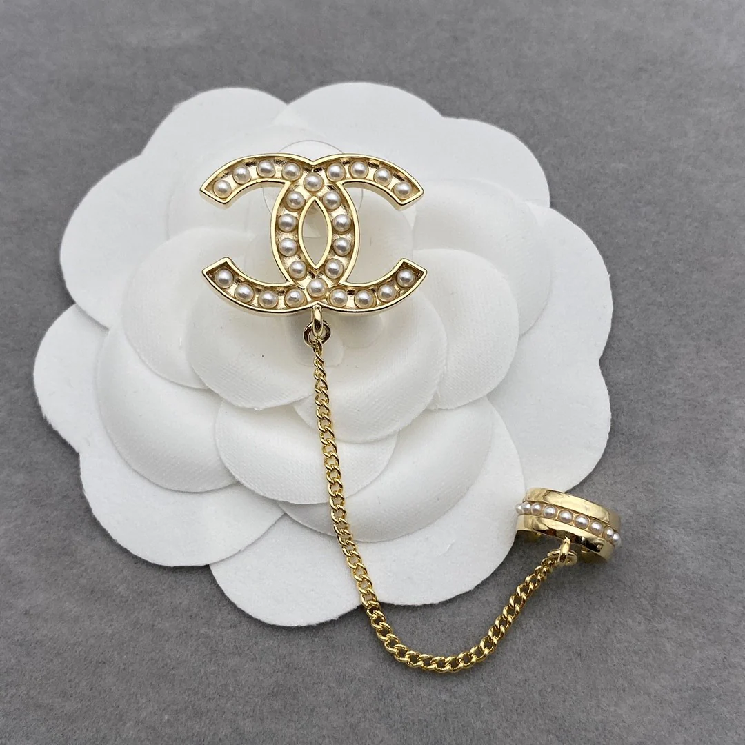 CCE489 Top Quality CC Stud earring With clip (1pcs) - ccjewelryacc