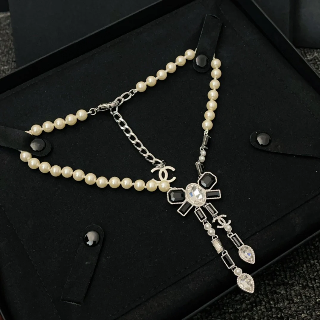 CCN002 CC 23K Black stone bow tassels pendant sparkling Necklace - ccjewelryacc