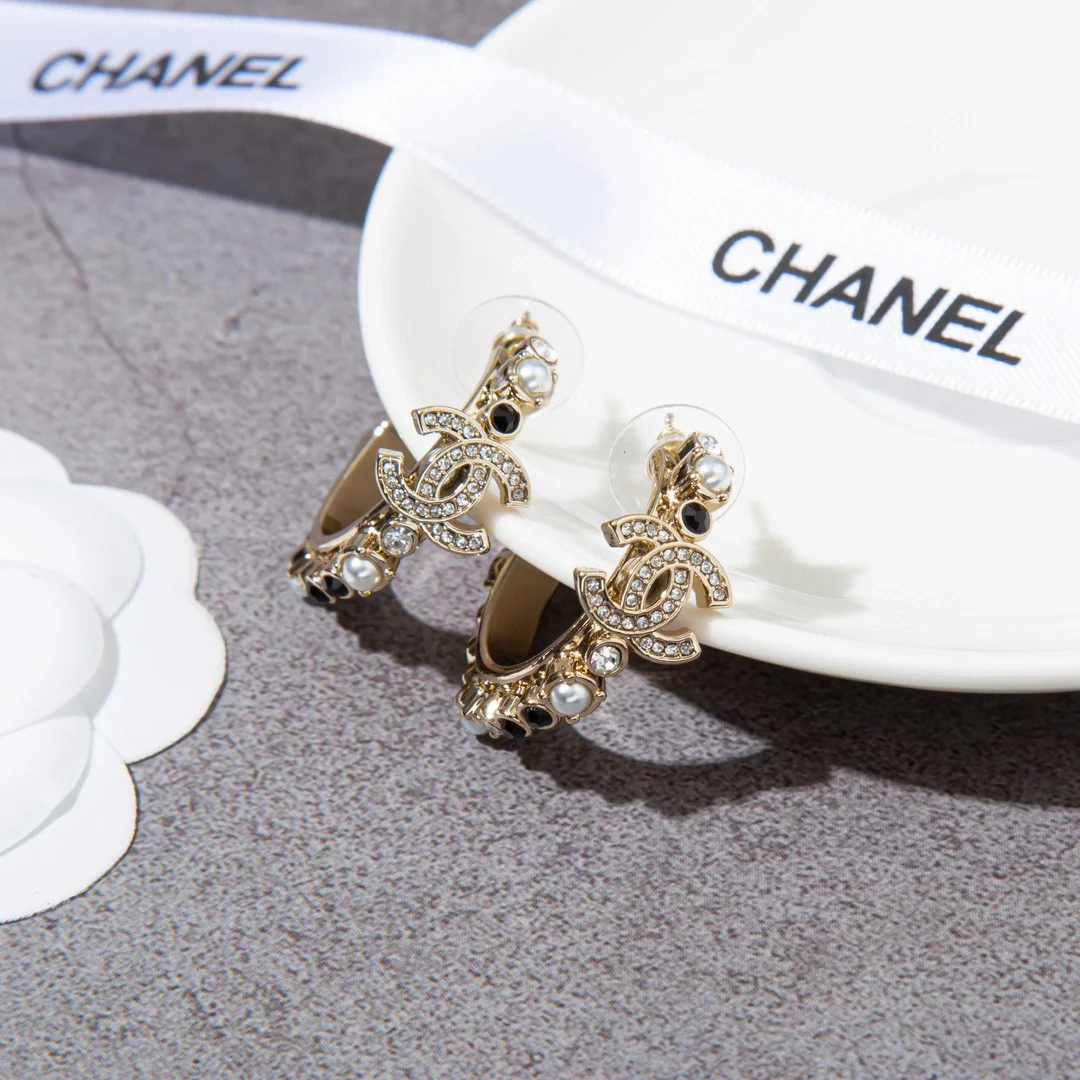 CCE515 Rhinestone and black stone cc logo hook earrings - ccjewelryacc