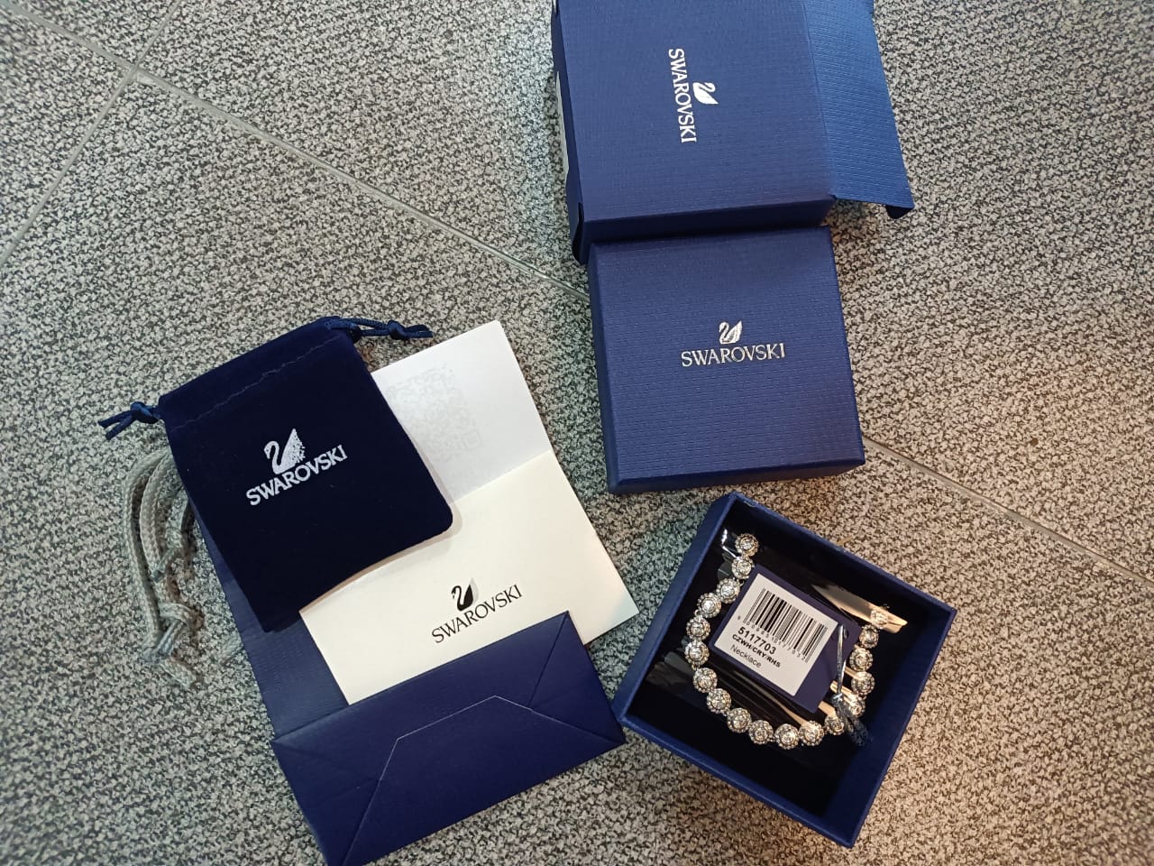 SVT001 Swarovski Angelic Necklace Earring Bracelet - ccjewelryacc