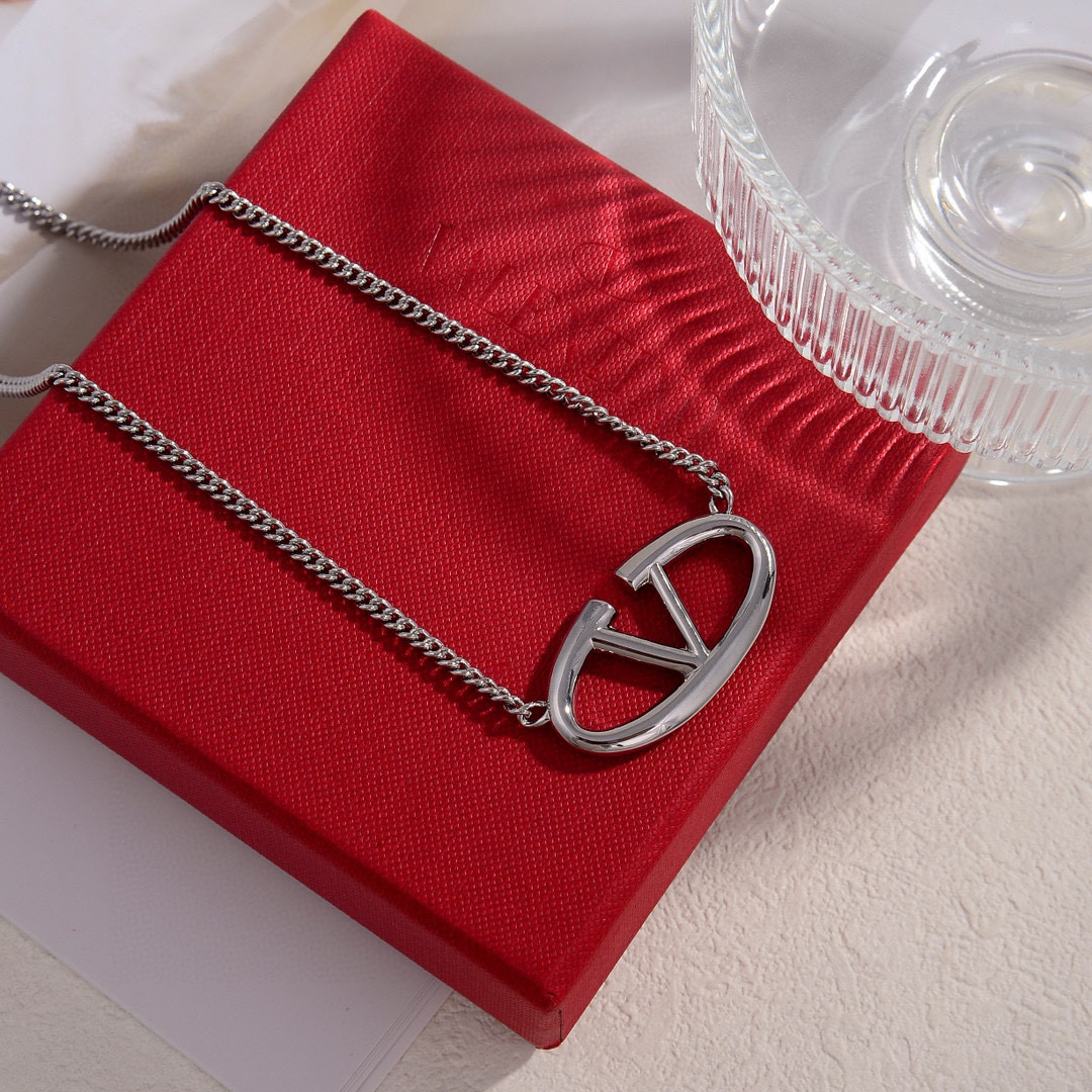 VTN025 Valentino Garavani V Logo Pendant Necklace - ccjewelryacc