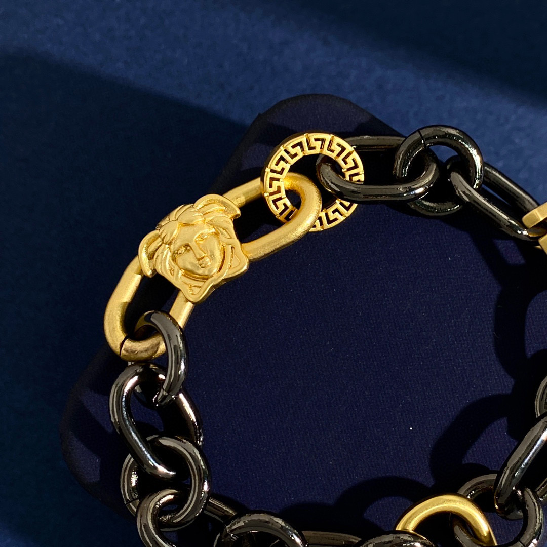 VSS014 Versace medusa black chain and lock bracelet for men - ccjewelryacc