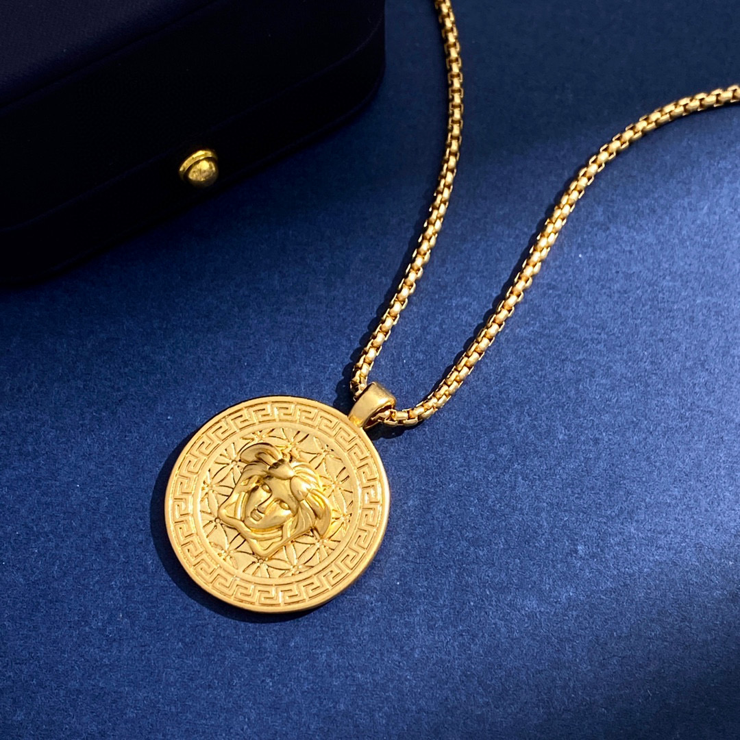 VSN043 Versace medusa pendant necklace - ccjewelryacc