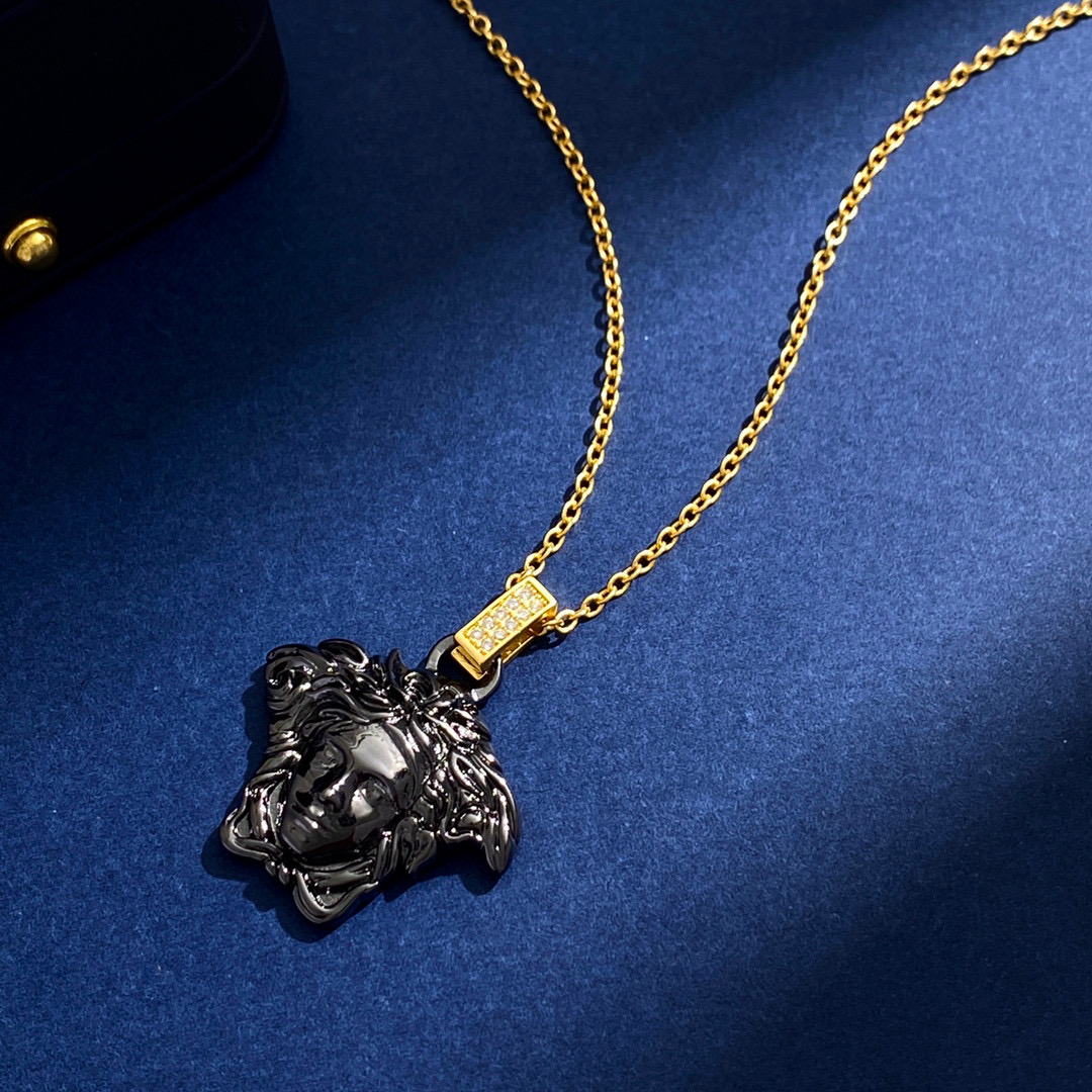 VSN042 Versace Black medusa pendant necklace - ccjewelryacc