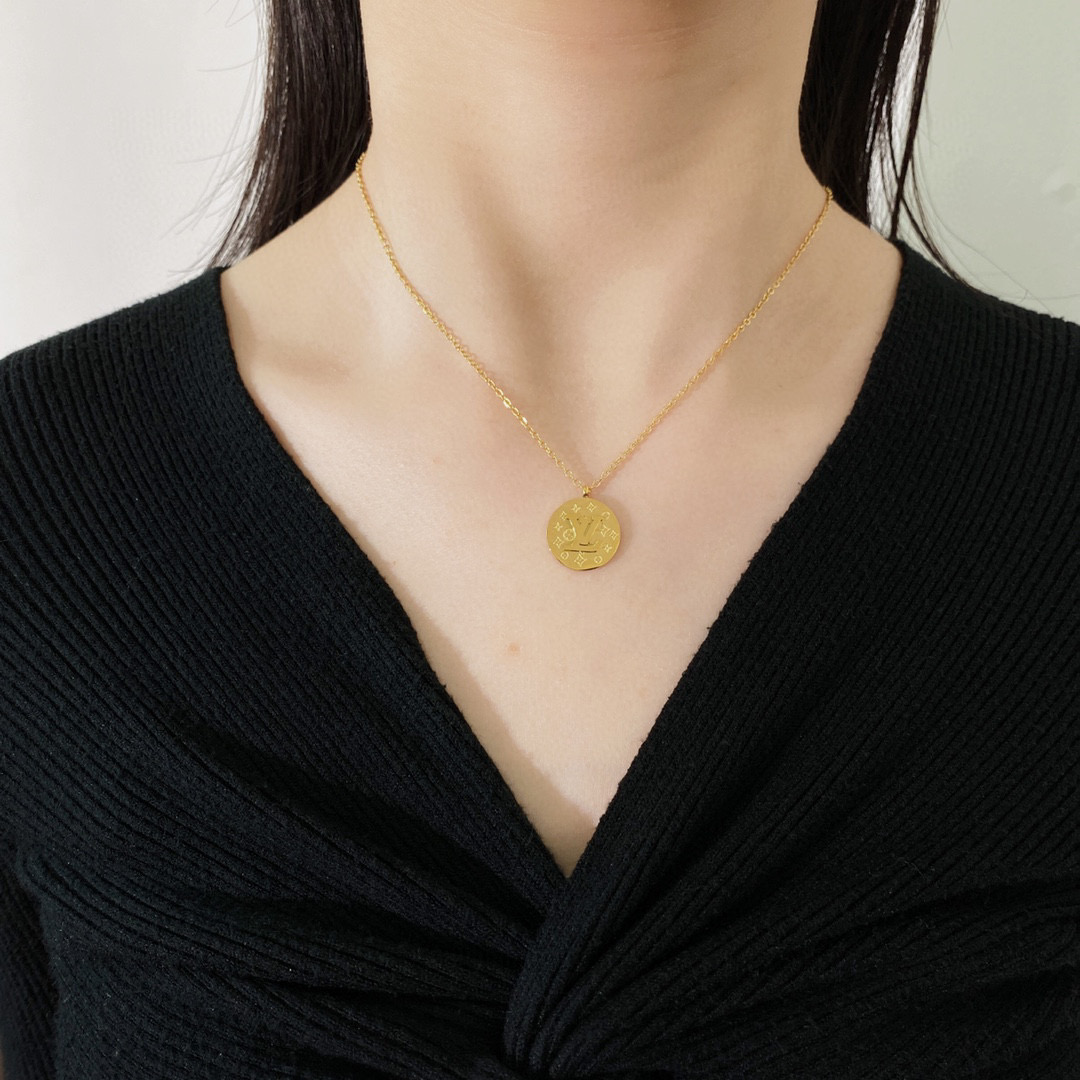 LVN093 Designer Monogram Blade Diamond Necklace For Men - ccjewelryacc