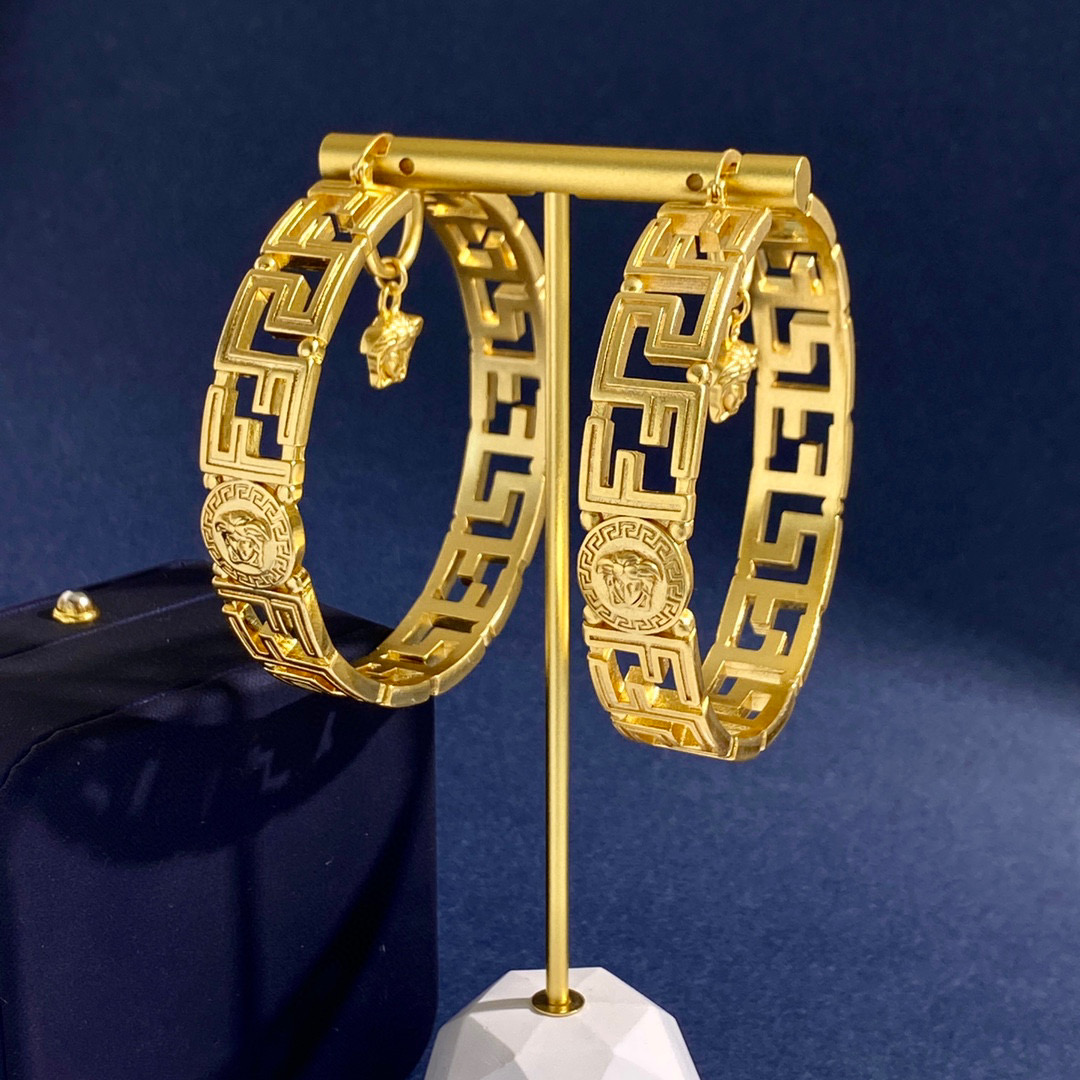 VSE028 Versace x Fandi FF hoop earrings in metal gold - ccjewelryacc