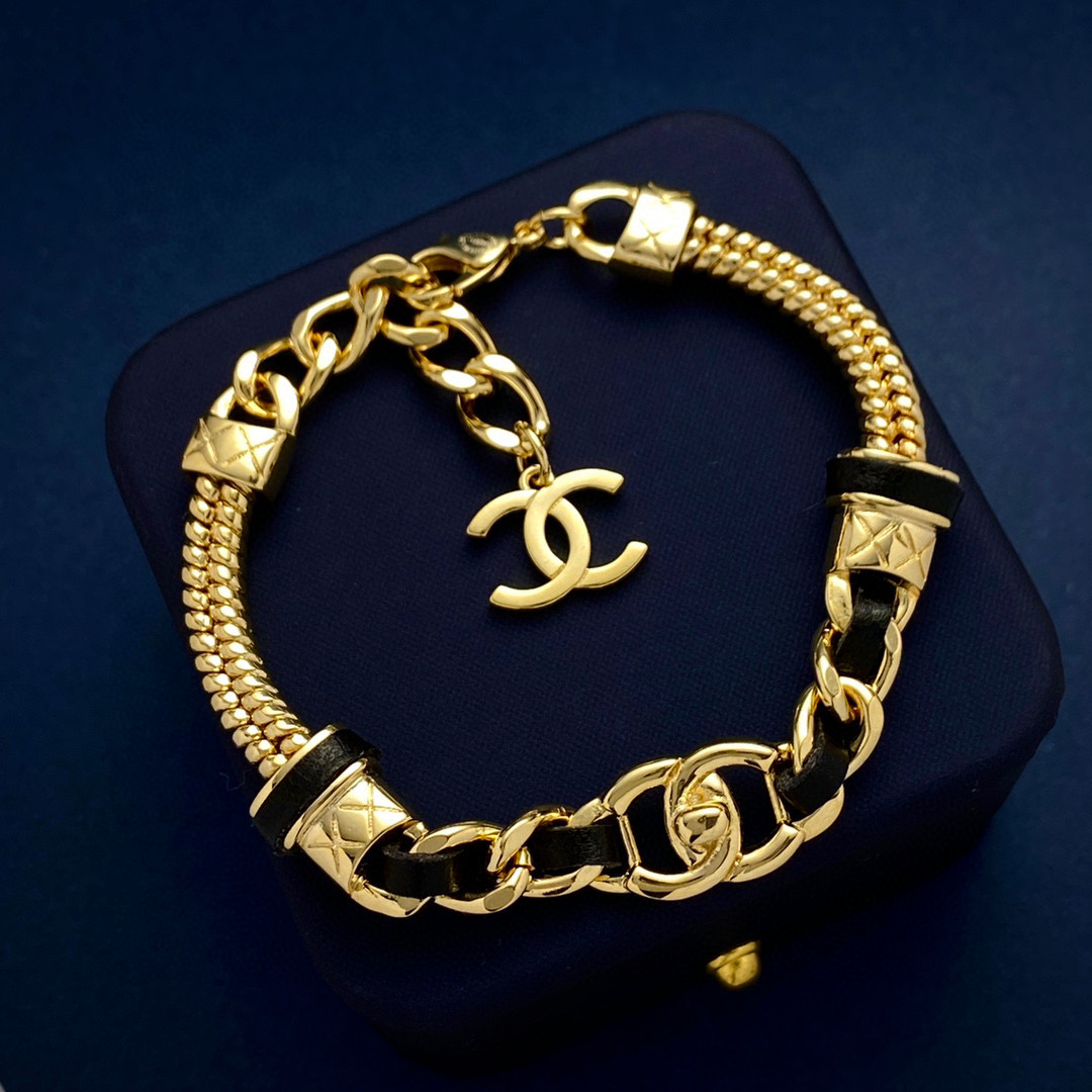 CCS111 Metal leater CC chain Bracelet - ccjewelryacc