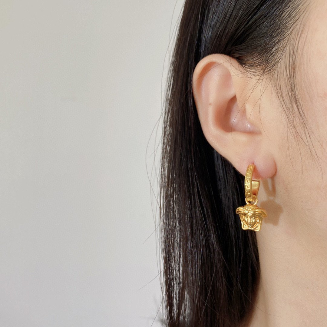 VSE034 Versace greca and medusa drop earrings - ccjewelryacc