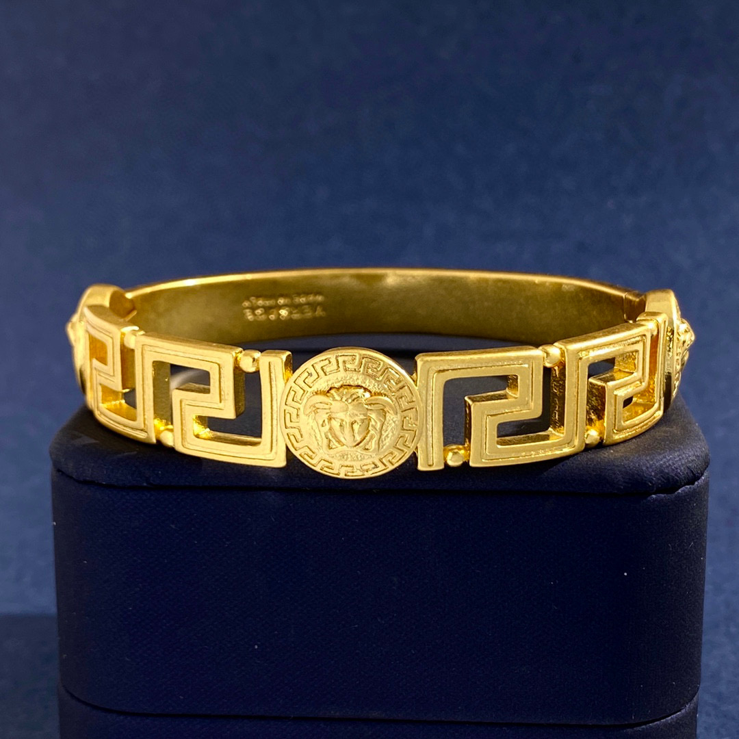 VSS016 Versace medusa bracelet - ccjewelryacc