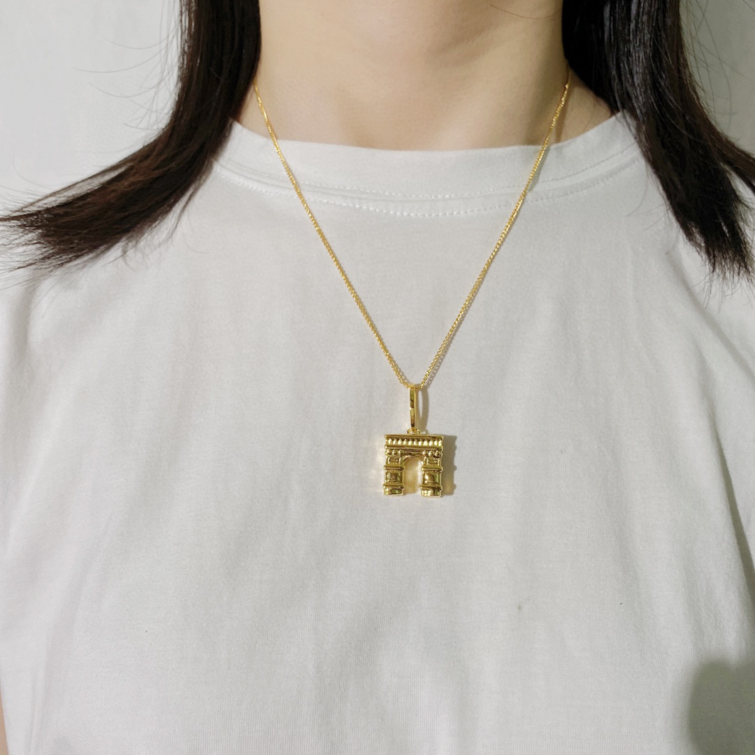 CLN027 Triomphe suspended necklace in brass with gold finish - ccjewelryacc