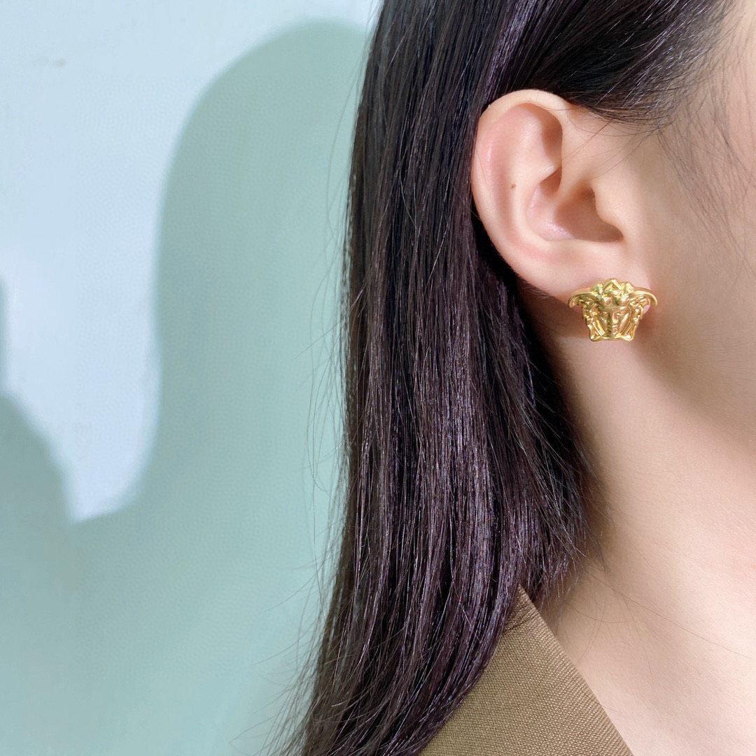 VSE033 Versace medusa head stud earrings - ccjewelryacc