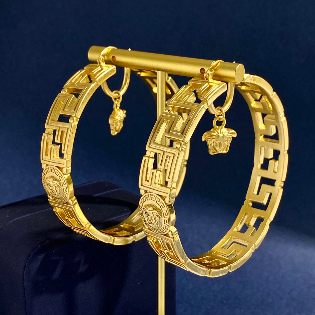 VSE028 Versace x Fandi FF hoop earrings in metal gold - ccjewelryacc