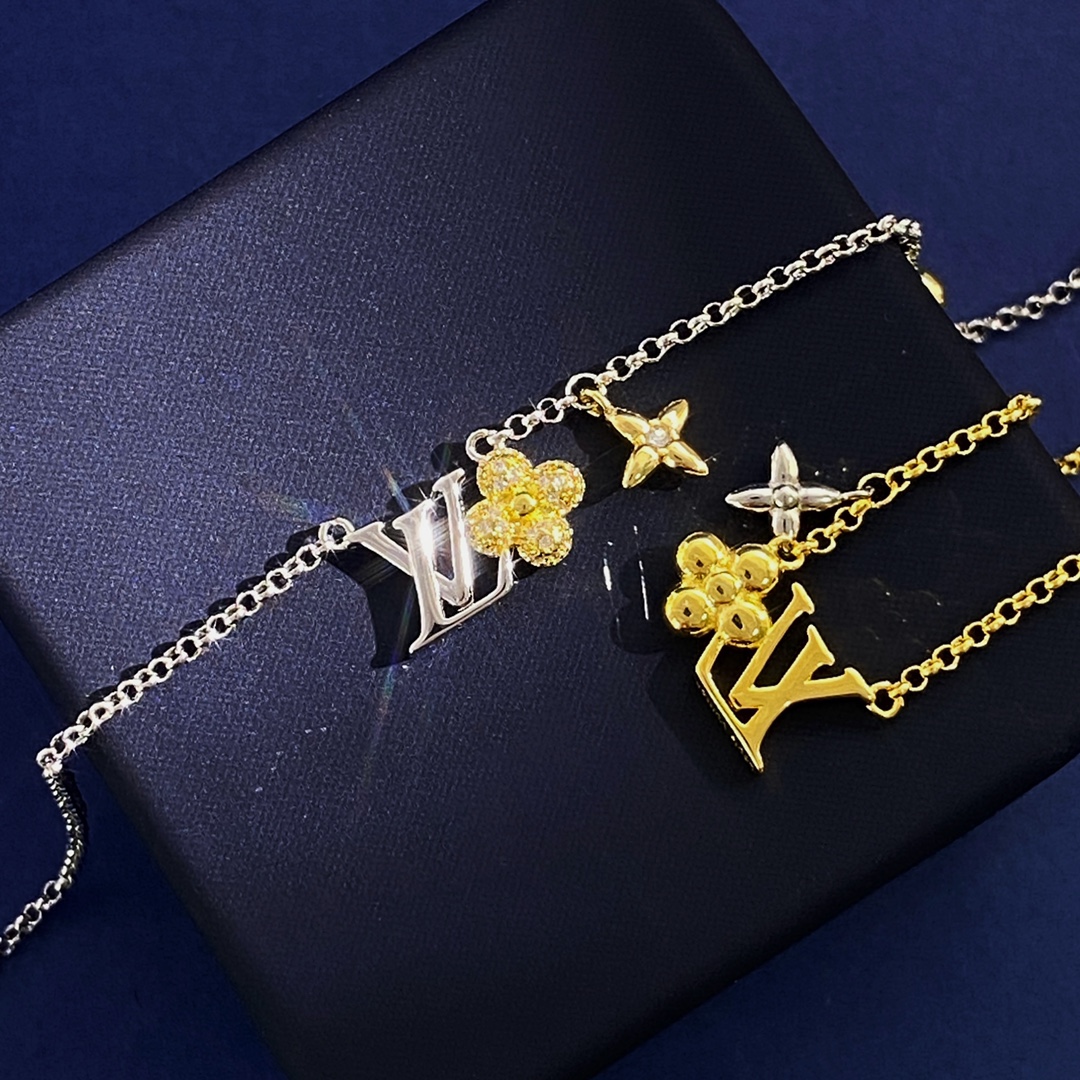 LVN012 LV FLowergram Necklace with crystal - ccjewelryacc