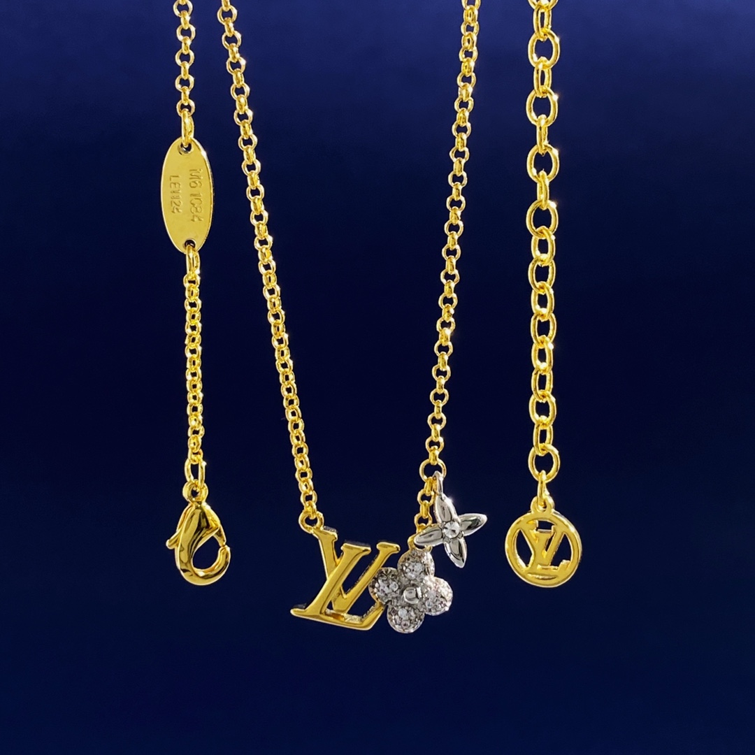 LVN012 LV FLowergram Necklace with crystal - ccjewelryacc