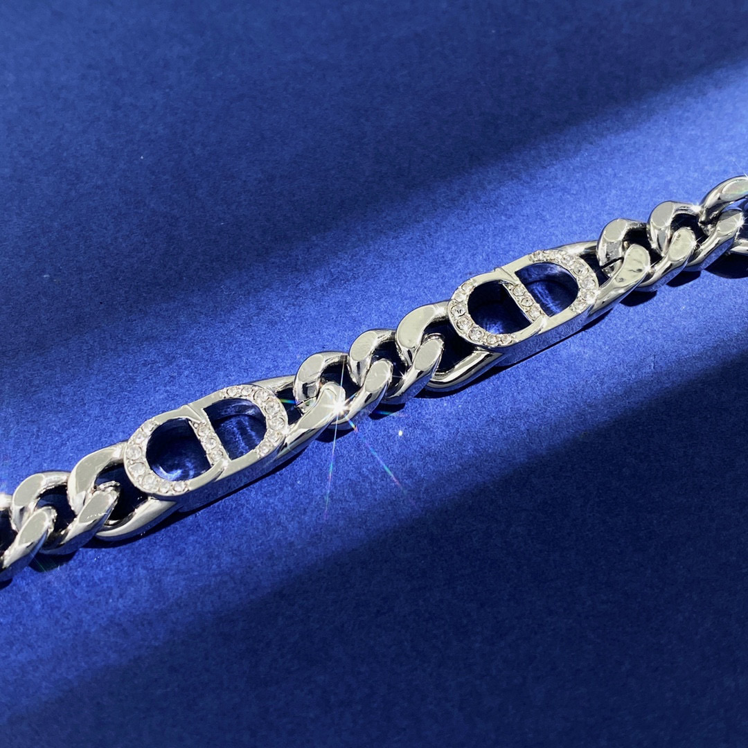 CDS102 Petit CD Necklace for Women - ccjewelryacc