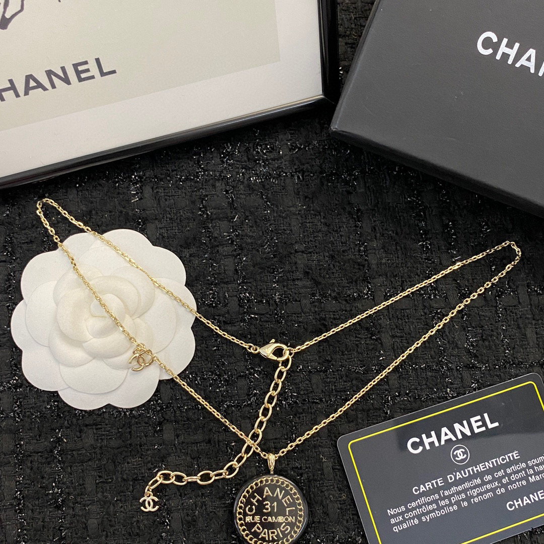 CCN390 CC Pendant Necklace - ccjewelryacc