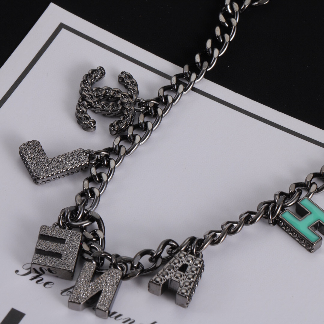 CCN366 CC Pendant Necklace - ccjewelryacc