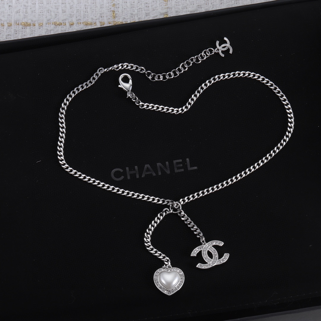 CCN379 CC Pendant Necklace - ccjewelryacc