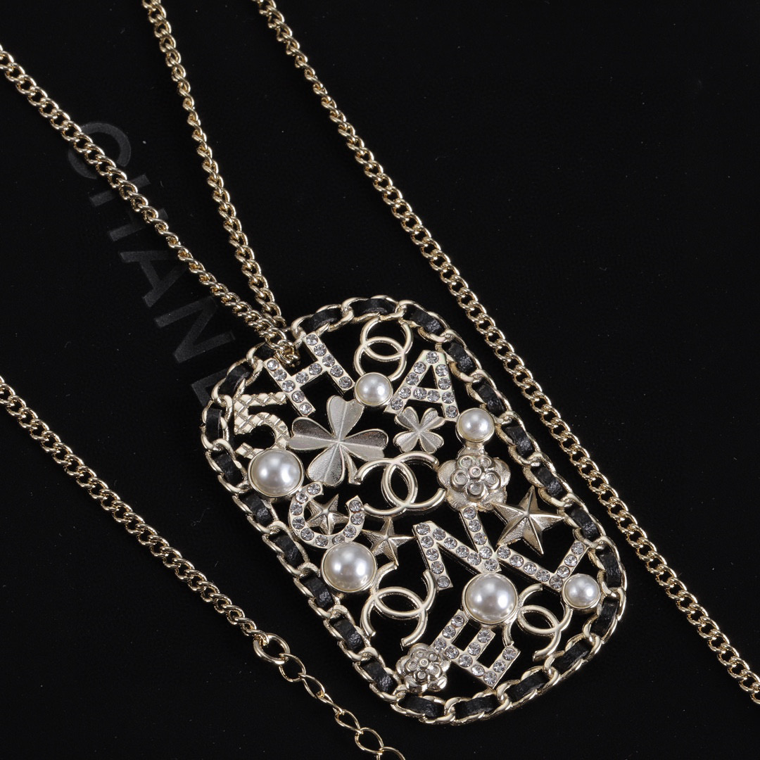 CCN367 CC Pendant Necklace - ccjewelryacc