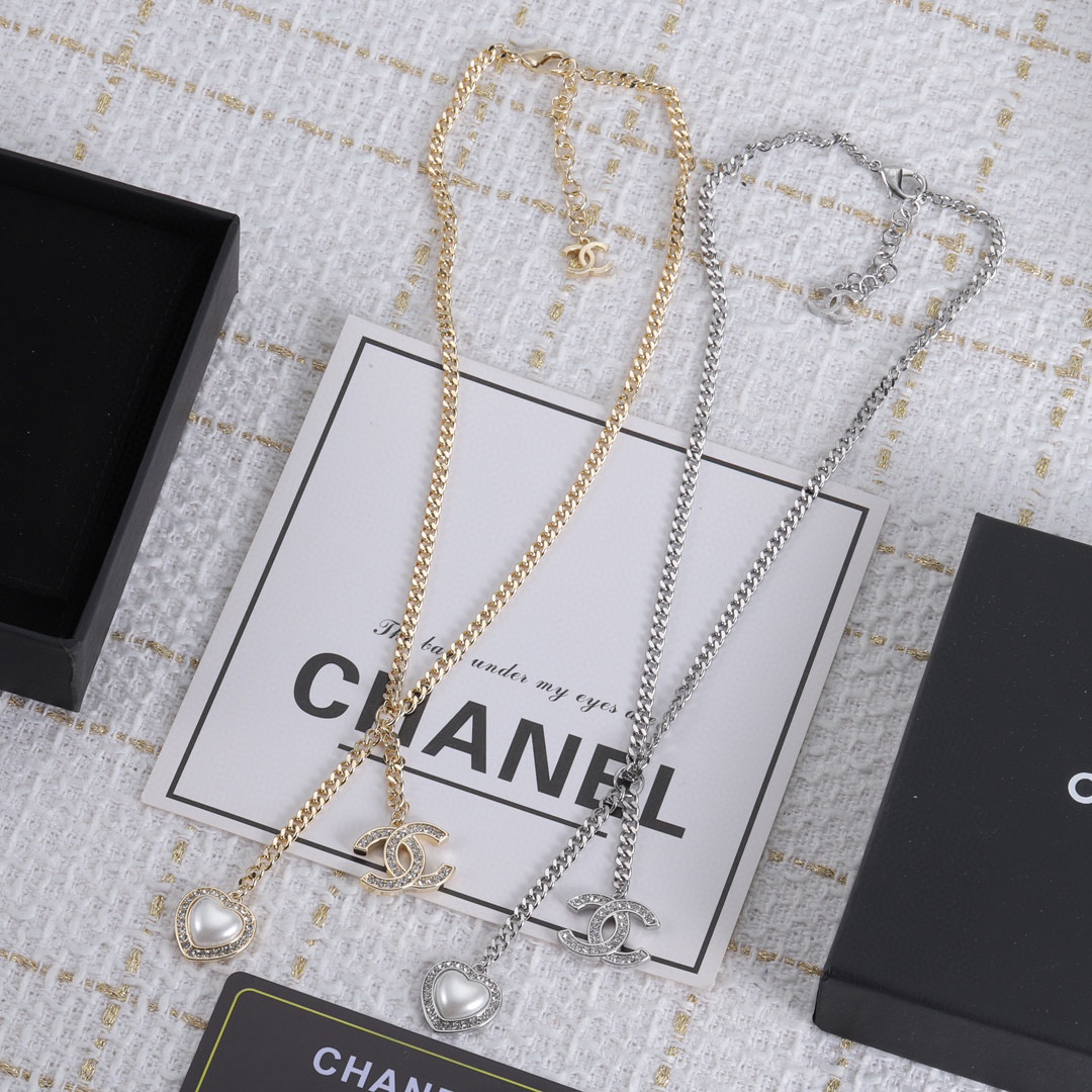 CCN379 CC Pendant Necklace - ccjewelryacc