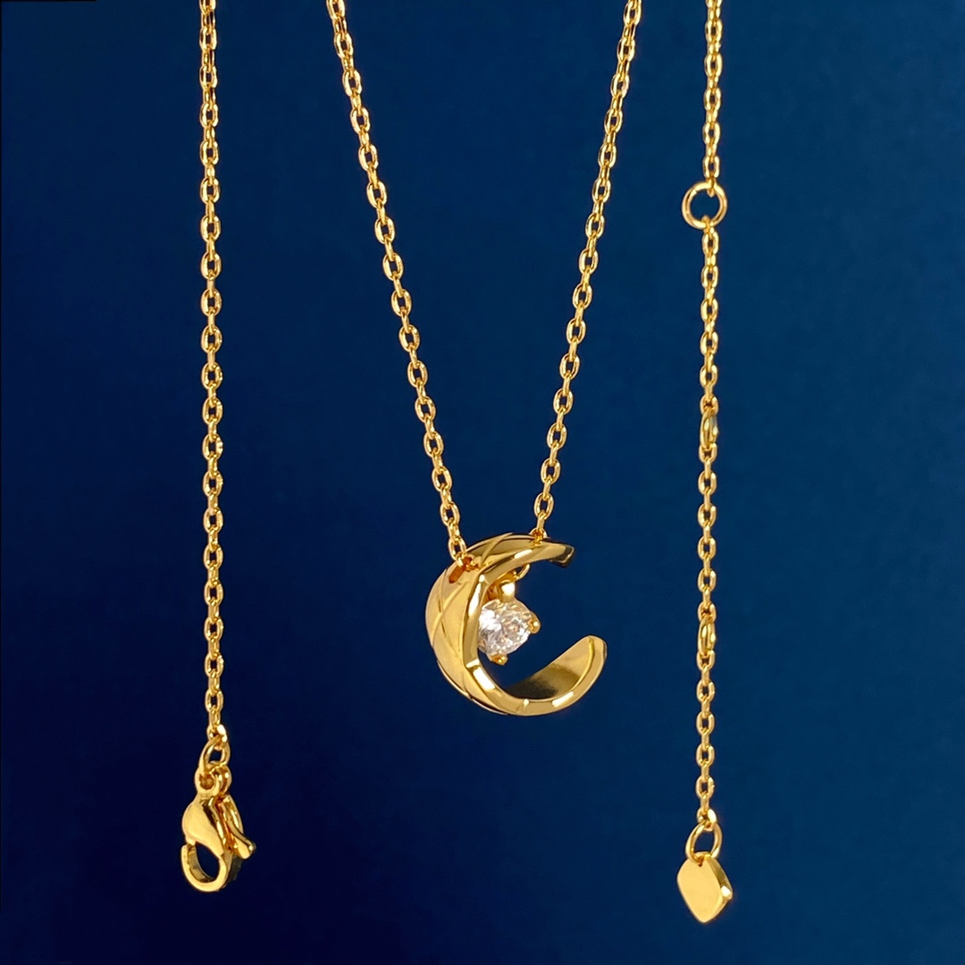 CCN258 Coco crush Quilted motif pendant Necklace - ccjewelryacc