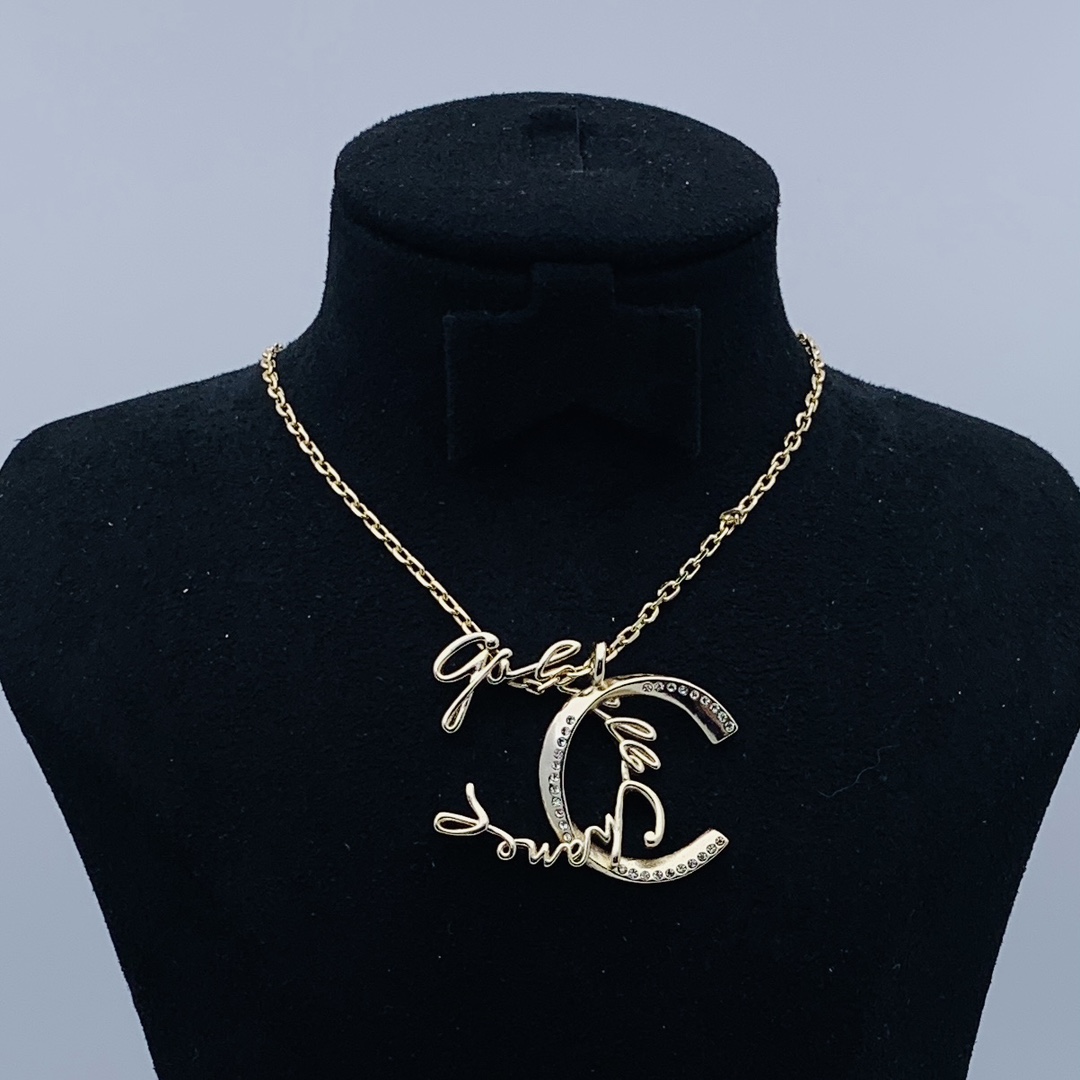 CCN403 CC pendant Necklace - ccjewelryacc
