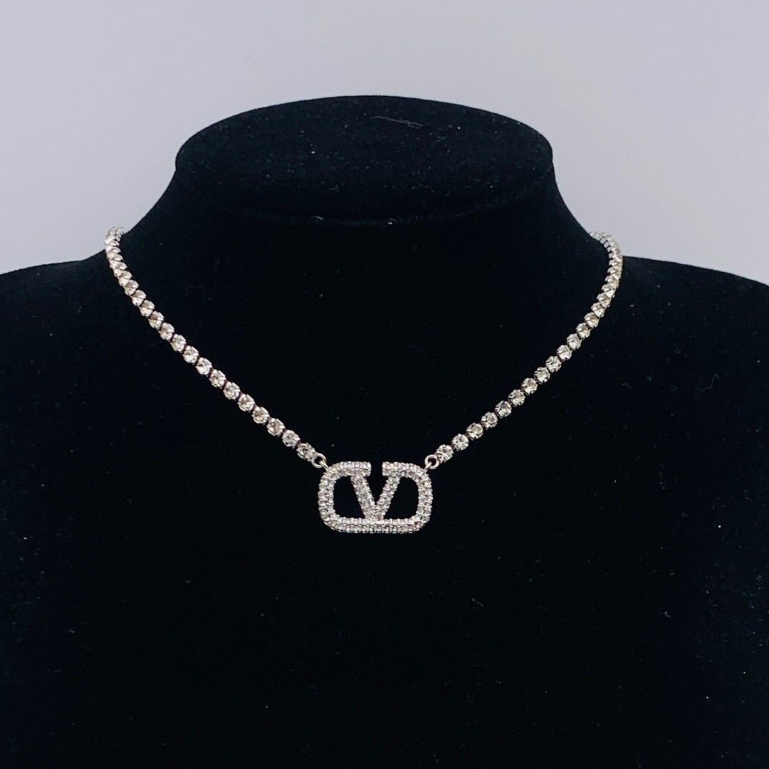 VTN030 Designer V Necklace for women - ccjewelryacc