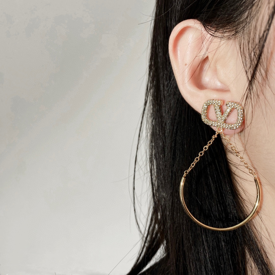 VTE072 Vlogo signature metal earrings - ccjewelryacc