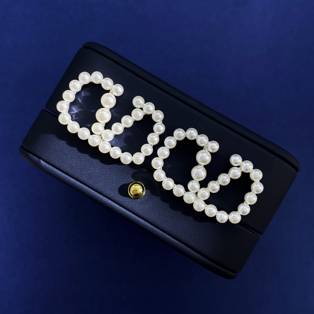 VTE065 valentino pearl stud earrings - ccjewelryacc