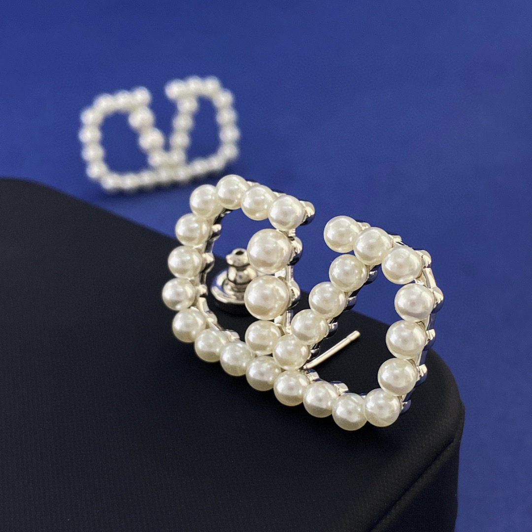 VTE065 valentino pearl stud earrings - ccjewelryacc