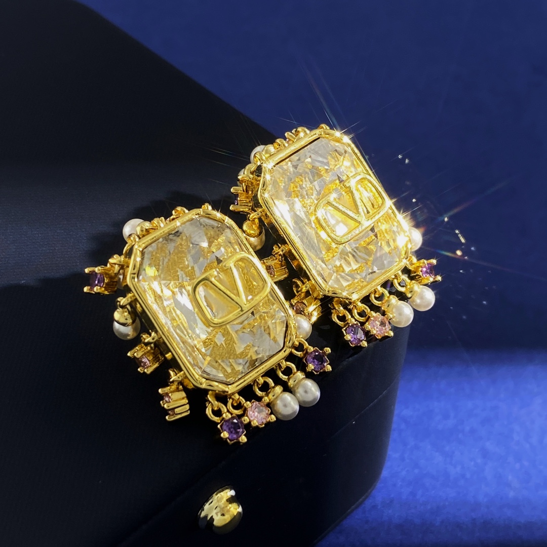 VTE023 Valentino Garavani diamond stud Earrings - ccjewelryacc