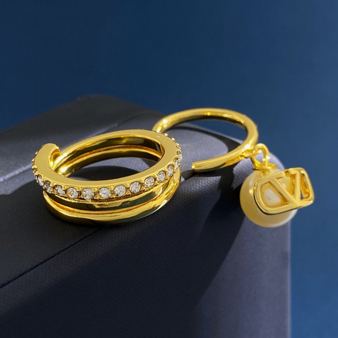 VTR009 Valentino Garavani Gold Pearl VLogo Ring - ccjewelryacc