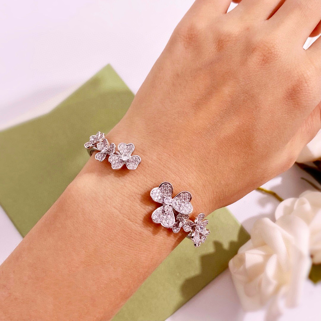 VCS022 Full crystal diamond VCA Frivole bracelet, 7 flowers, medium model - ccjewelryacc