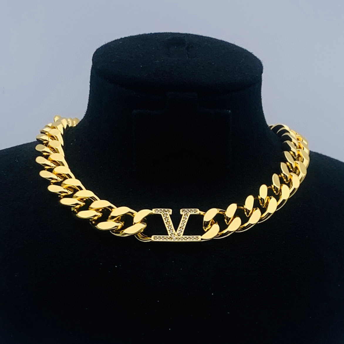 VTN034 Vlogo signature metal choker necklace/bracelet - ccfashionjewelry