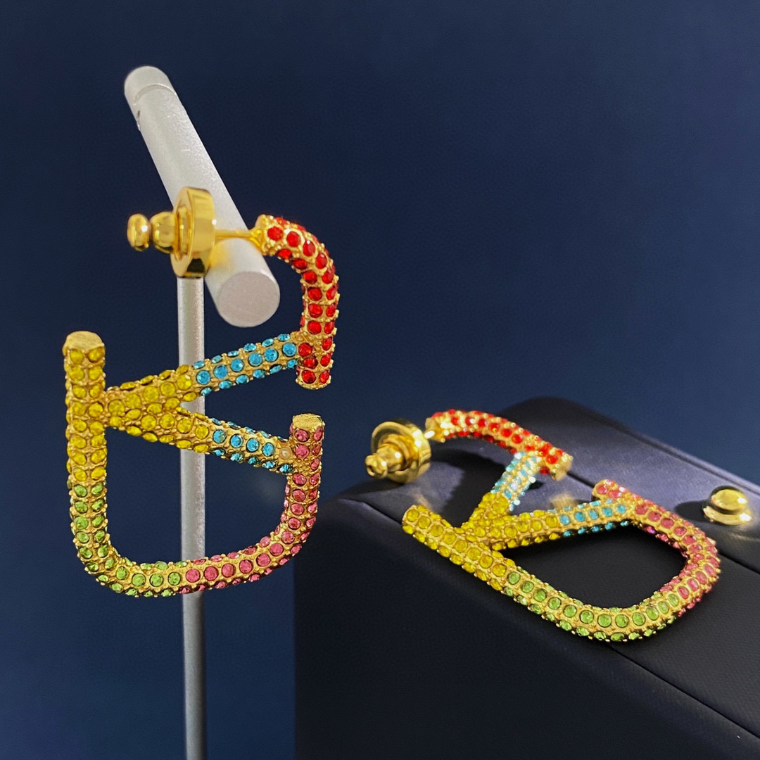 VTE119 4.5cm Colorfull crystal V Logo Earrings Large - ccjewelryacc